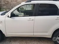 Usata Daihatsu Terios 105 CV (77 kW) 2010 Bianco SUV