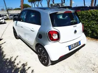 Usata Smart ForFour 69 CV (50 kW) 2015 Bianco Utilitaria