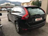 Usata Volvo XC60 Kinetic 163 CV (119 kW) 2012 Nero SUV