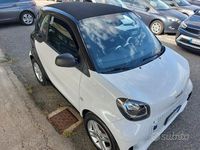 Usata Smart ForTwo Coupé Pure 41 kW (56 CV) 2021 Bianco Utilitaria
