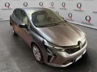 Usata Renault Clio V Evolution 91 CV (66 kW) 2023 Grigio Berlina