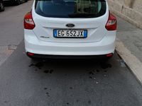 Usata Ford Focus 116 CV (85 kW) 2011 Bianco Berlina