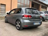 Usata VW Golf VI Comfortline 102 CV (75 kW) 2009 Grigio Utilitaria