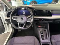 Używany VW Golf VII Life 150 KM (110 kW) 2021 Biały Hatchback