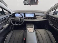 Nuova Omoda 5 224 CV (164 kW) 2026 Khaki white & carbon crystal black roof SUV