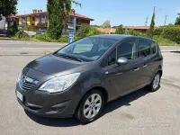 Usata Opel Meriva Cosmo 101 CV (74 kW) 2012 Grigio Monovolume