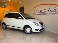 Usata Lancia Ypsilon 74 CV (54 kW) 2010 Bianco Utilitaria