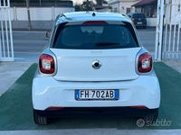Usata Smart ForFour Passion 70 CV (51 kW) 2017 Bianco Utilitaria