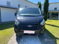 Usata Ford Transit Custom 131 CV (96 kW) 2022 Nero Berlina