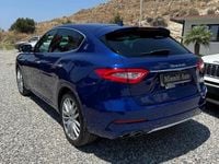 Usata Maserati Levante 275 CV (202 kW) 2017 Blu SUV