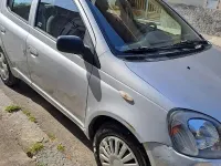 Usata Toyota Yaris 75 CV (55 kW) 2003 Grigio Utilitaria