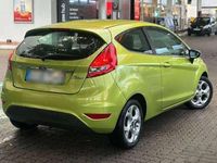 Usata Ford Fiesta 95 CV (69 kW) 2011 Berlina