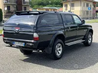 Usata Mitsubishi L200 Intense 116 CV (85 kW) 2005 Nero Pick-up