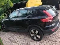 Usata Volvo XC40 Momentum 190 CV (139 kW) 2019 Nero SUV