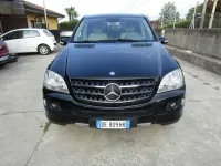 Usata Mercedes ML280 Chrome 190 CV (139 kW) 2007 Nero SUV