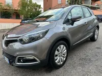 Usata Renault Captur 90 CV (66 kW) 2014 Grigio SUV