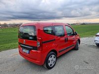 Usata Fiat Qubo Lounge 77 CV (56 kW) 2016 Rosso Monovolume