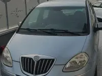 Usata Lancia Musa 95 CV (69 kW) 2011 Blu Monovolume