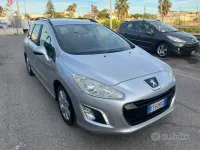 Usata Peugeot 308 Active 115 CV (84 kW) 2013 Grigio Station wagon