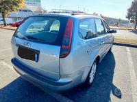 Usata Ford Focus Style 116 CV (85 kW) 2006 Blu/azzurro Station wagon