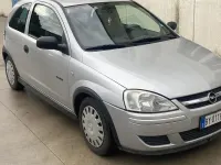 Usata Opel Corsa 58 CV (42 kW) 2002 Grigio Utilitaria