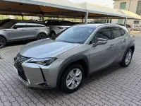 Usata Lexus UX 250h Business Edition 152 CV (111 kW) 2022 Grigio / metallizzato SUV