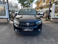 Usata Dacia Sandero Essentiel 90 CV (66 kW) 2018 Nero Berlina