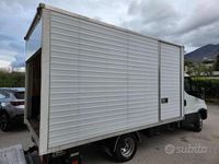 Usata Iveco Daily 136 CV (100 kW) 2023 Bianco Furgone