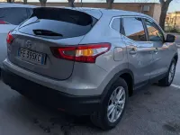 Usata Nissan Qashqai Acenta 131 CV (96 kW) 2016 Argento SUV