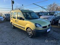 Usata Renault Kangoo 95 CV (69 kW) 2007 Verde Monovolume