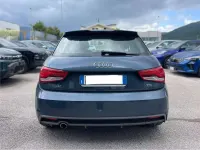 Käytetty Audi A1 Admired 88 HP (64 kW) 2016 Sininen Viistoperä