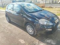 Gebraucht Fiat Punto Easy 95 PS (69 kW) 2013 Schwarz Kleinwagen