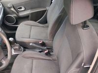 Usata Renault Clio III 75 CV (55 kW) 2010 Berlina