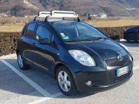 usata Toyota Yaris 5p 1.3 Navy