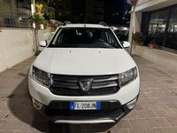 Usata Dacia Sandero 90 CV (66 kW) 2014 Bianco Utilitaria