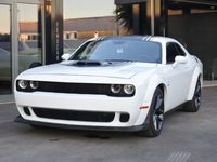 Usata Dodge Challenger 373 CV (274 kW) 2019 Biancowhite knucklerosso Coupé