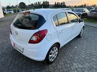 Usata Opel Corsa Edition 86 CV (63 kW) 2012 Bianco Utilitaria