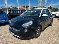 Usata Opel Adam 70 CV (51 kW) 2014 Utilitaria