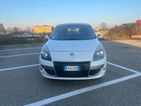 Usata Renault Scénic III Luxe 110 CV (80 kW) 2011 Bianco Monovolume