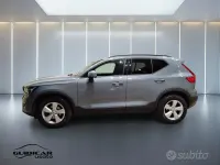 Usata Volvo XC40 129 CV (94 kW) 2023 Nero SUV