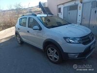 Usata Dacia Sandero Stepway 90 CV (66 kW) 2014 Bianco Berlina