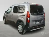 Usata Peugeot Rifter Active 102 CV (75 kW) 2021 Grigio Monovolume