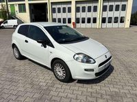 Usata Fiat Punto Street 75 CV (55 kW) 2014 Bianco Utilitaria