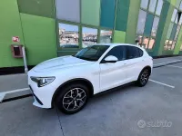 Usata Alfa Romeo Stelvio Executive 210 CV (154 kW) 2017 Bianco SUV