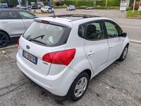 Usata Kia Venga LX 90 CV (66 kW) 2013 Bianco Utilitaria