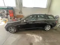 Usata Mercedes C250 AMG 204 CV (150 kW) 2011 Nero Station wagon