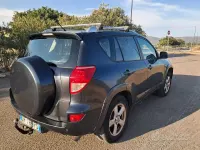 Usata Toyota RAV4 177 CV (130 kW) 2007 Grigio SUV