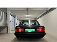 usata BMW 318 I anno 1991