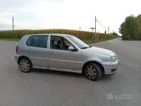 Usata VW Polo 45 CV (33 kW) 2001 Grigio Utilitaria