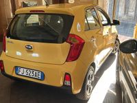 Usata Kia Picanto City 66 CV (48 kW) 2017 Giallo Utilitaria